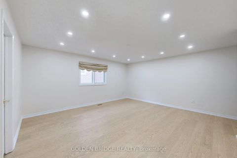 Photo 28 at 57 Cassandra Crescent, Bayview Hill, Richmond Hill