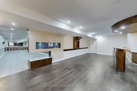 Photo 42 at 57 Cassandra Crescent, Bayview Hill, Richmond Hill