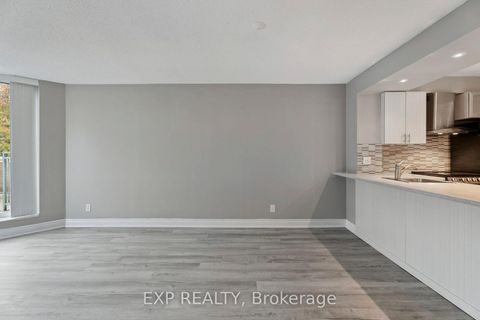 Photo 27 at 301 - 140 Dunlop Street E, City Centre, Barrie