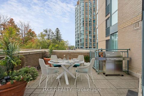 Photo 32 at 301 - 140 Dunlop Street E, City Centre, Barrie