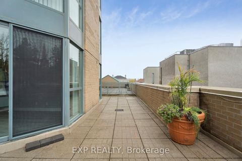 Photo 35 at 301 - 140 Dunlop Street E, City Centre, Barrie