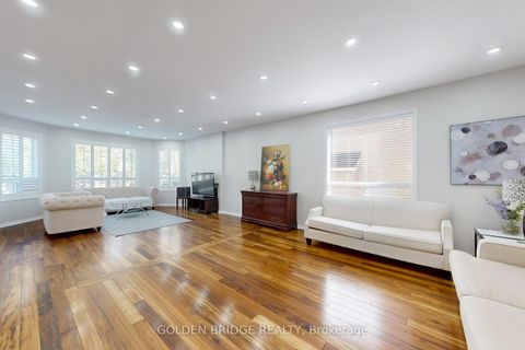 Photo 11 at 158 Worthington Avenue, Oak Ridges Lake Wilcox, Richmond Hill