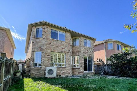 Photo 45 at 158 Worthington Avenue, Oak Ridges Lake Wilcox, Richmond Hill