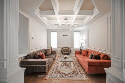 Photo 7 at 35 Stanton Avenue, Vellore Village, Vaughan