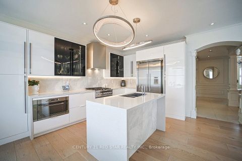 Photo 16 at 35 Stanton Avenue, Vellore Village, Vaughan