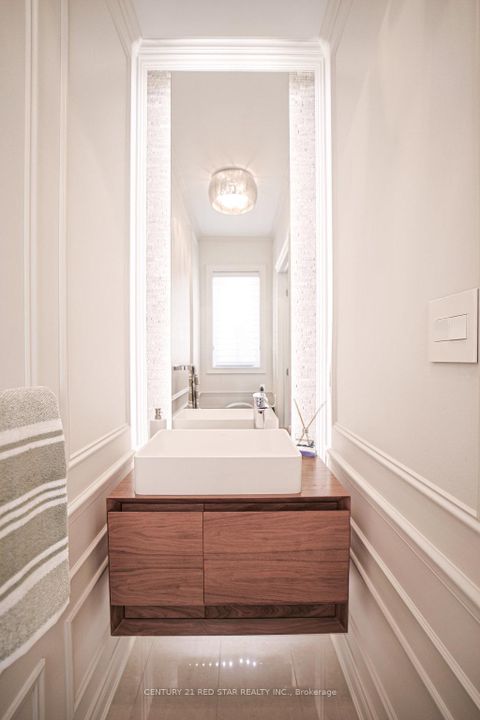 Photo 20 at 35 Stanton Avenue, Vellore Village, Vaughan