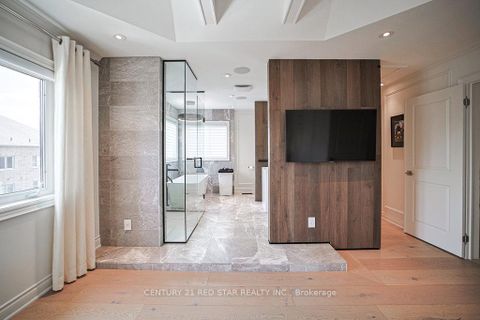 Photo 23 at 35 Stanton Avenue, Vellore Village, Vaughan