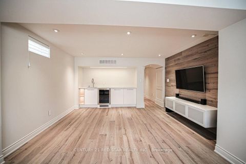 Photo 37 at 35 Stanton Avenue, Vellore Village, Vaughan