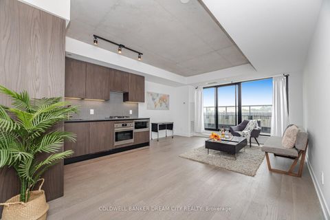 Photo 6 at 423 - 2720 Dundas Street W, Junction Area, Toronto