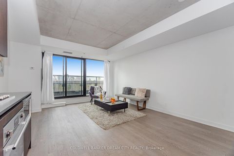 Photo 11 at 423 - 2720 Dundas Street W, Junction Area, Toronto