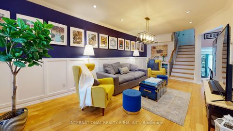 Photo 13 at 19 Lillooet Crescent S, North Richvale, Richmond Hill