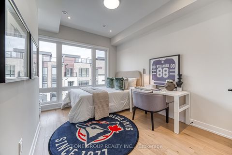 Photo 29 at 21 Ingersoll Lane, Jefferson, Richmond Hill