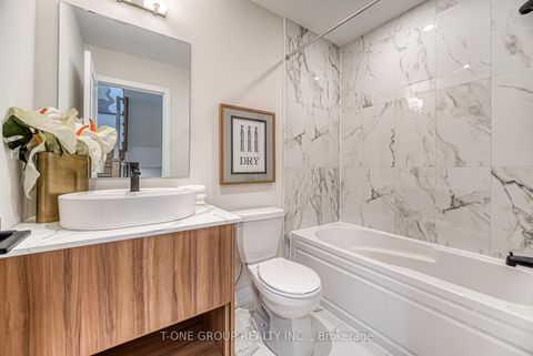 Photo 30 at 21 Ingersoll Lane, Jefferson, Richmond Hill