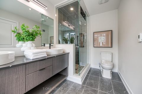 Photo 33 at 21 Ingersoll Lane, Jefferson, Richmond Hill