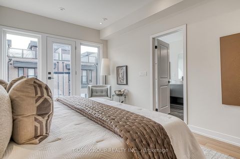 Photo 34 at 21 Ingersoll Lane, Jefferson, Richmond Hill