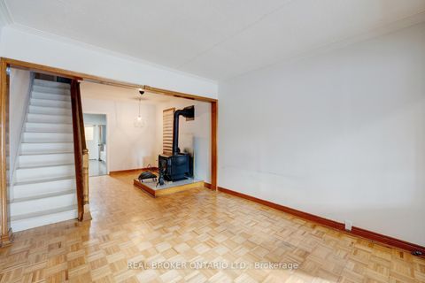Photo 2 at 195 Islington Avenue, New Toronto, Toronto
