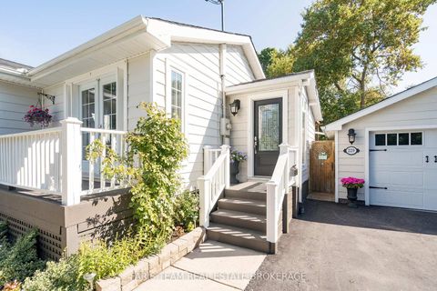 Photo 2 at 229 Cox Mill Road, Painswick North, Barrie