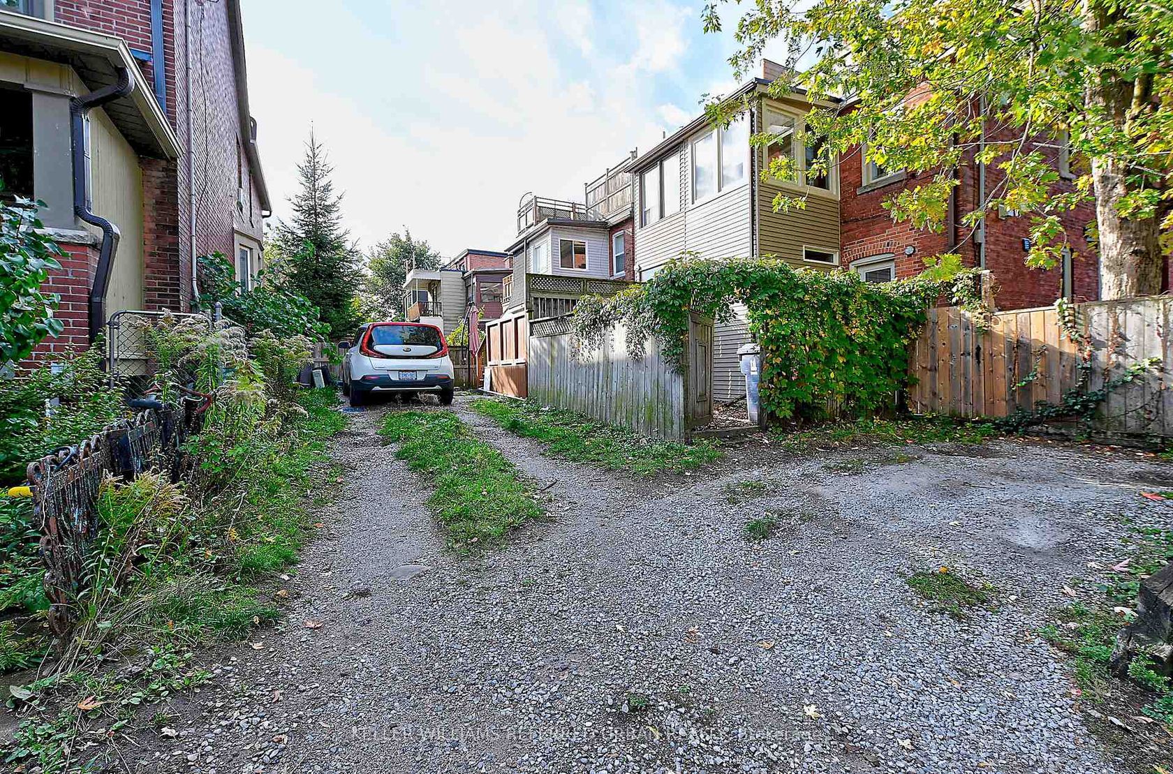 Photo 17 at 789 Markham Street, Annex, Toronto Photo 17 at 789 Markham Street, Annex, Toronto
