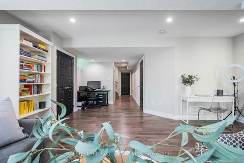 Photo 32 at 21 Marta Crescent, Ardagh, Barrie