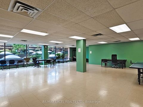 Photo 29 at 406 - 188 Spadina Avenue, Chinatown, Toronto