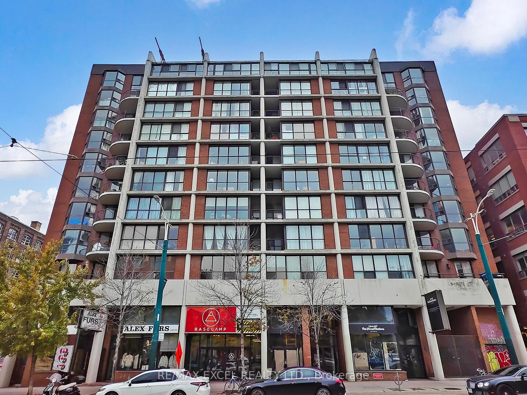Photo 37 at 406 - 188 Spadina Avenue, Chinatown, Toronto Photo 37 at 406 - 188 Spadina Avenue, Chinatown, Toronto