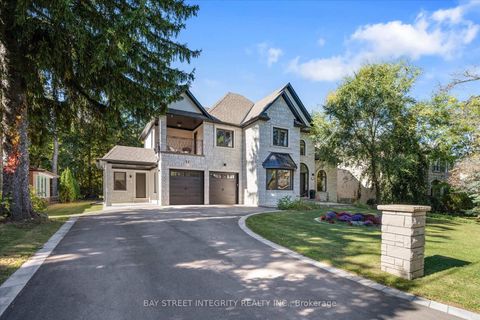 Photo 0 at 128 Park Crescent, Oak Ridges Lake Wilcox, Richmond Hill