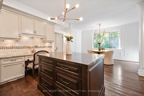 Photo 17 at 128 Park Crescent, Oak Ridges Lake Wilcox, Richmond Hill