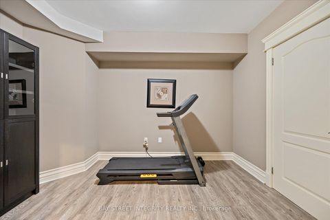 Photo 43 at 128 Park Crescent, Oak Ridges Lake Wilcox, Richmond Hill