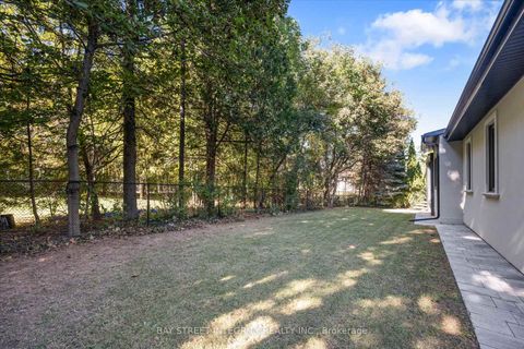 Photo 45 at 128 Park Crescent, Oak Ridges Lake Wilcox, Richmond Hill