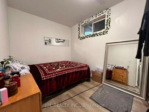 Photo 18 at 15 Summerglade Drive, Malvern West, Toronto