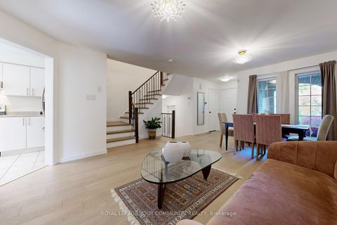 Photo 8 at 29 Peninsula Crescent, Rouge Woods, Richmond Hill