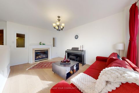 Photo 14 at 29 Peninsula Crescent, Rouge Woods, Richmond Hill