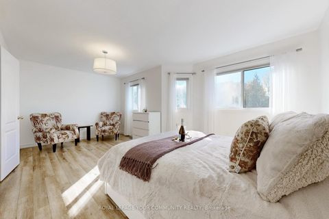 Photo 23 at 29 Peninsula Crescent, Rouge Woods, Richmond Hill