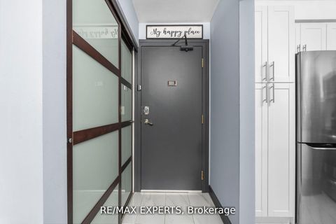 Photo 4 at 206 - 1000 Sheppard Avenue W, Bathurst Manor, Toronto