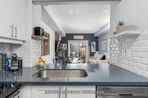 Photo 10 at 206 - 1000 Sheppard Avenue W, Bathurst Manor, Toronto