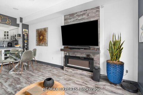 Photo 17 at 206 - 1000 Sheppard Avenue W, Bathurst Manor, Toronto
