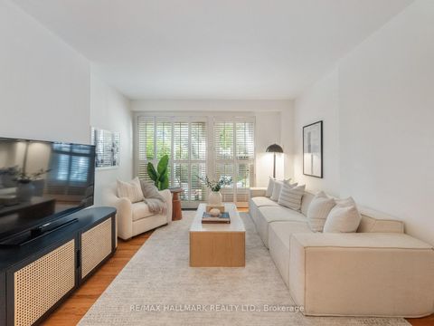 Photo 11 at 2 - 66 Boultbee Avenue, Jones, Toronto