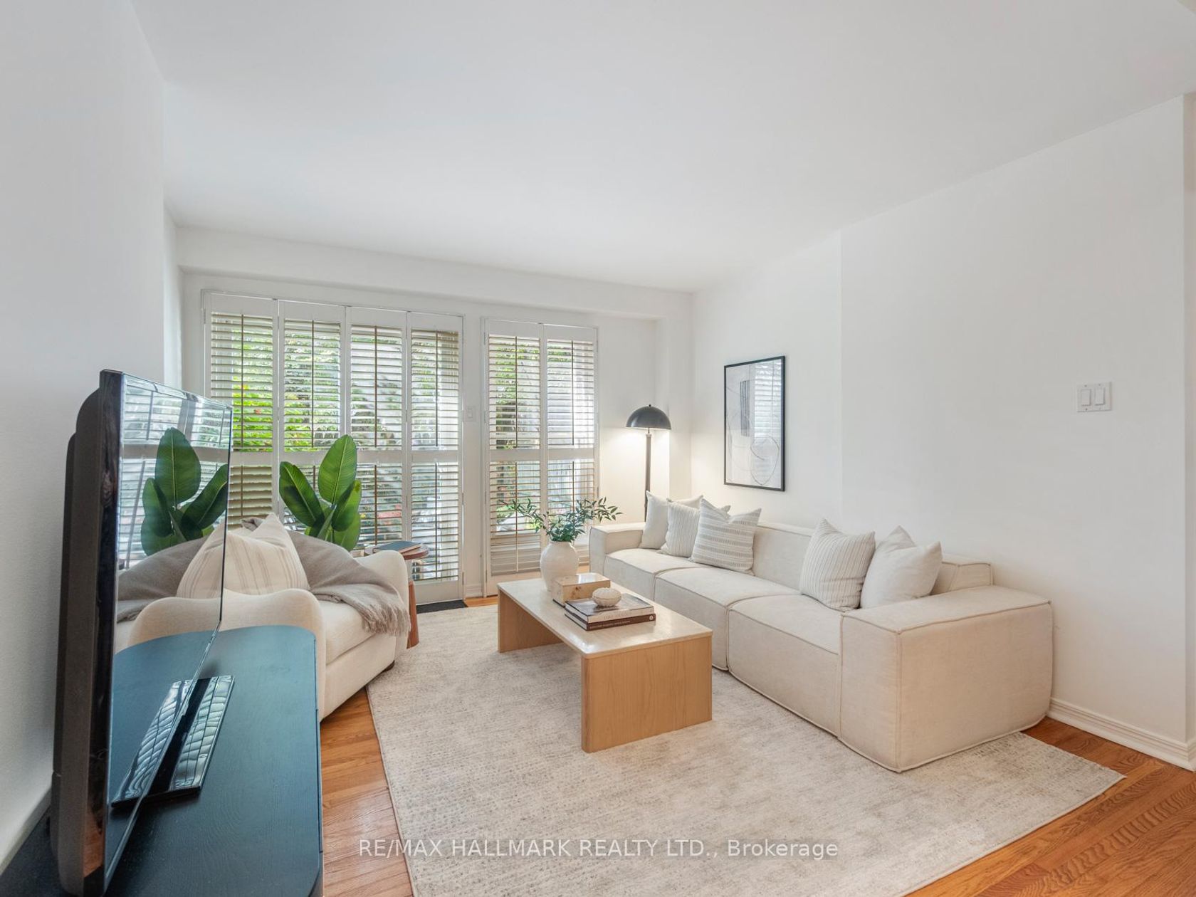 Photo 10 at 2 - 66 Boultbee Avenue, Jones, Toronto Photo 10 at 2 - 66 Boultbee Avenue, Jones, Toronto