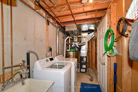 Photo 29 at 135 Trewin Lane, Bowmanville, Clarington