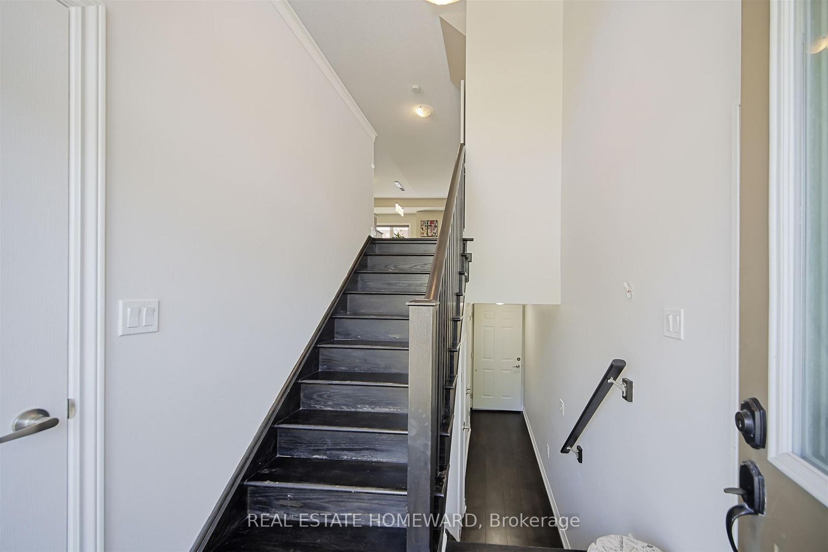 Photo 2 at 55 Antibes Drive, Branson, Toronto Photo 2 at 55 Antibes Drive, Branson, Toronto