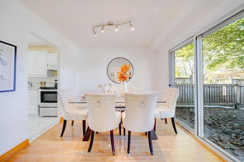Photo 11 at 699 Jackson Court, Leslie Valley, Newmarket