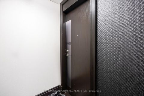 Photo 3 at PH18 - 3 Ellesmere Street, Langstaff, Richmond Hill