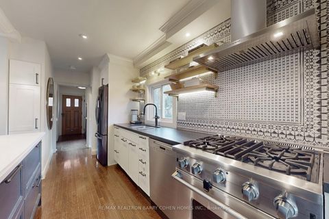 Photo 13 at 155 Parkhurst Boulevard, Leaside, Toronto