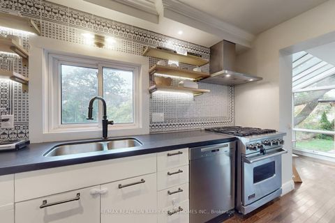 Photo 14 at 155 Parkhurst Boulevard, Leaside, Toronto