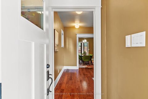 Photo 3 at 42 Indian Road, Swansea, Toronto