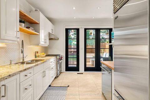 Photo 12 at 42 Indian Road, Swansea, Toronto