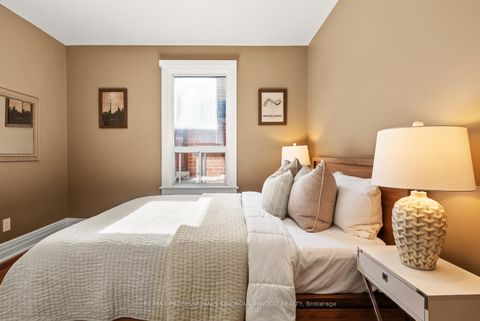 Photo 27 at 42 Indian Road, Swansea, Toronto