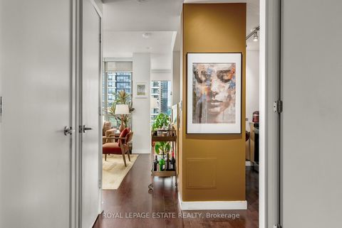 Photo 2 at 1003 - 281 Mutual Street, Yonge Corridor, Toronto Photo 2 at 1003 - 281 Mutual Street, Yonge Corridor, Toronto