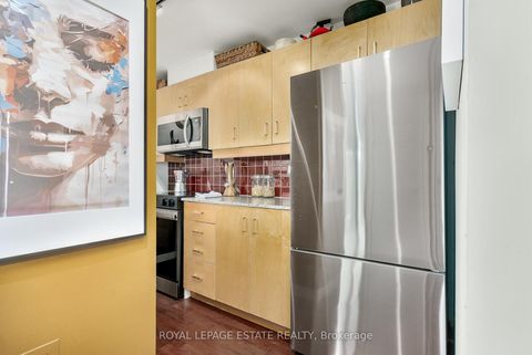 Photo 4 at 1003 - 281 Mutual Street, Yonge Corridor, Toronto Photo 4 at 1003 - 281 Mutual Street, Yonge Corridor, Toronto