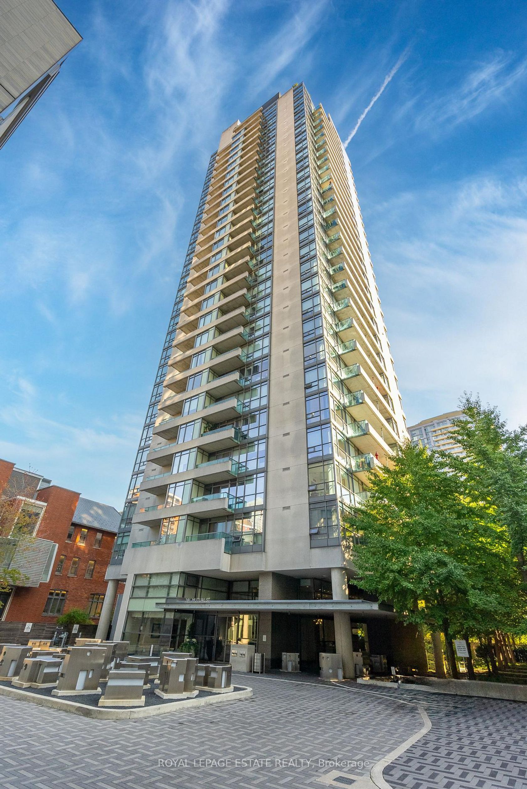 1003 - 281 Mutual Street, Yonge Corridor, Toronto  by Loree Meneguzzi Real Estate 1003 - 281 Mutual Street, Yonge Corridor, Toronto